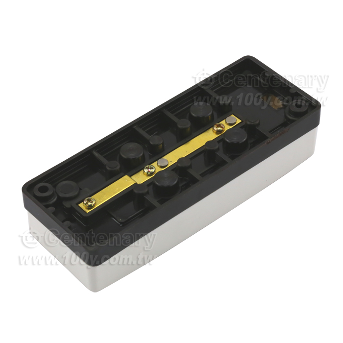 付接地三聯明插座15A/125V - 12108 產品圖片