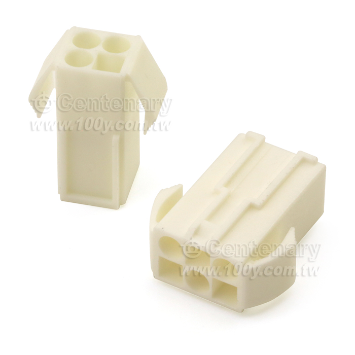 4P 公插頭  4.5mm【ROHS】 - 70144 產品圖片