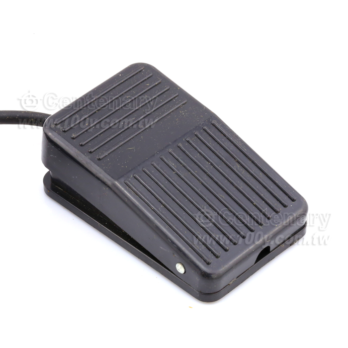 腳踏開關 10A/250VAC 材質:塑膠 - 110209 產品圖片