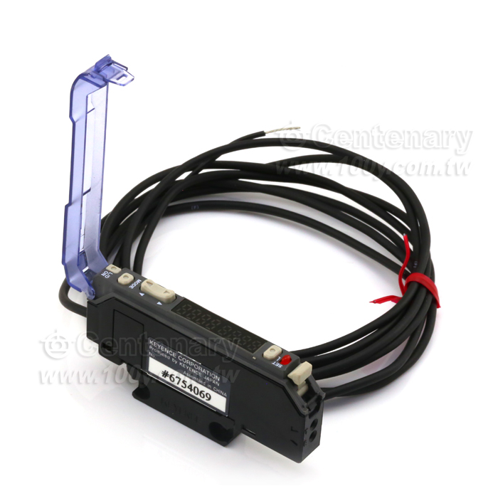 KEYENCE_Digital Fiber Optic Sensor - 116407 Product Image