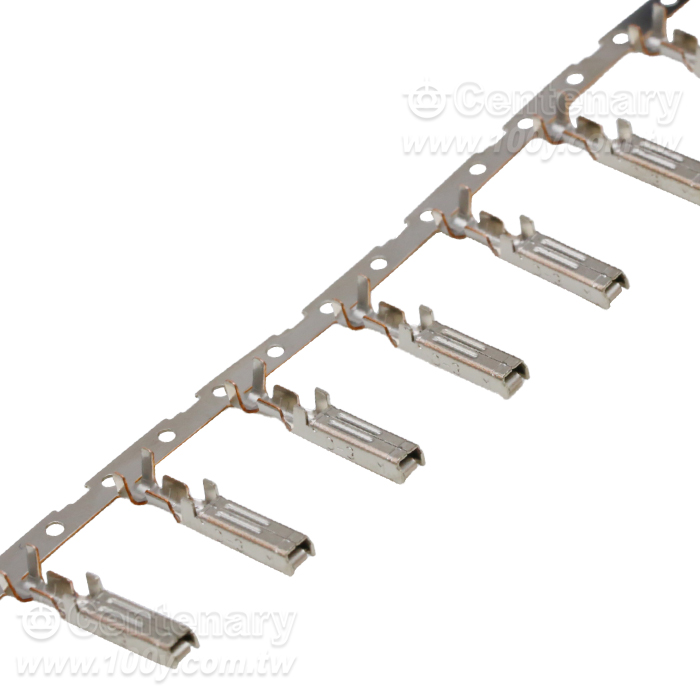 TE/Amp_Dynamic D-3 Female Pin AWG24~20 - 110687 Product Image