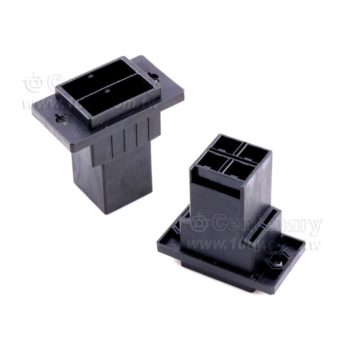 TE/Amp_Dynamic D-5200  4P Male Plug(2*2) - 110747 Product Image
