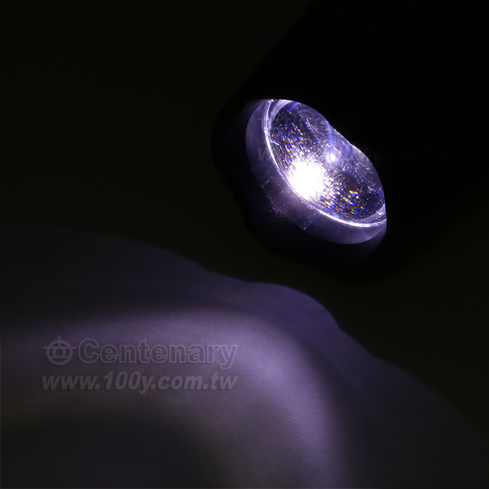 Chargeable Strong-Light Flashlight - 105739 Product Image