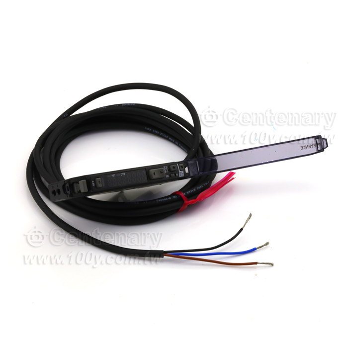 KEYENCE_Digital Fiber Optic Sensor - 140732 Product Image