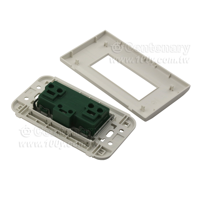 埋入式2P附接地極插座 20A/250V - 126049 產品圖片