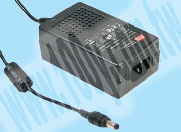15W  O/P：5VDC/3.0A - 65038 產品圖片