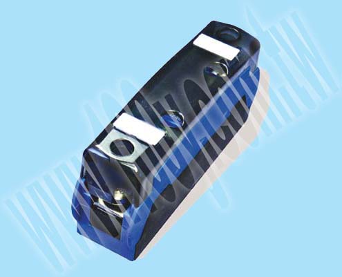 固態繼電器 12-275VAC  25A  600V 3-32VDC