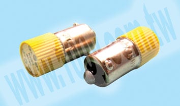 高亮度LED燈泡 110V 黃色
