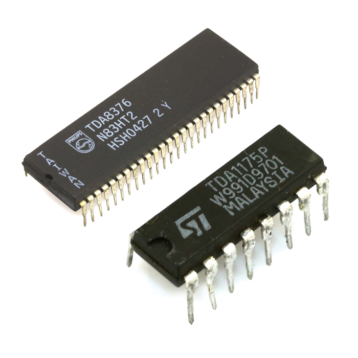 CRT瑩幕用 IC